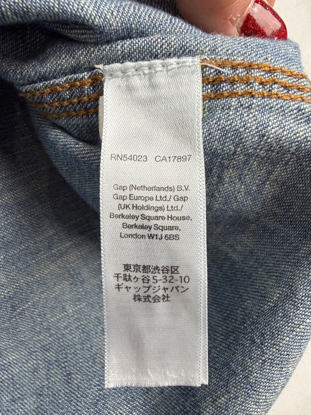 Gap Classic Fit Denim Button Down Shirt Men’s Large 100% Cotton - Picture 6 of 8